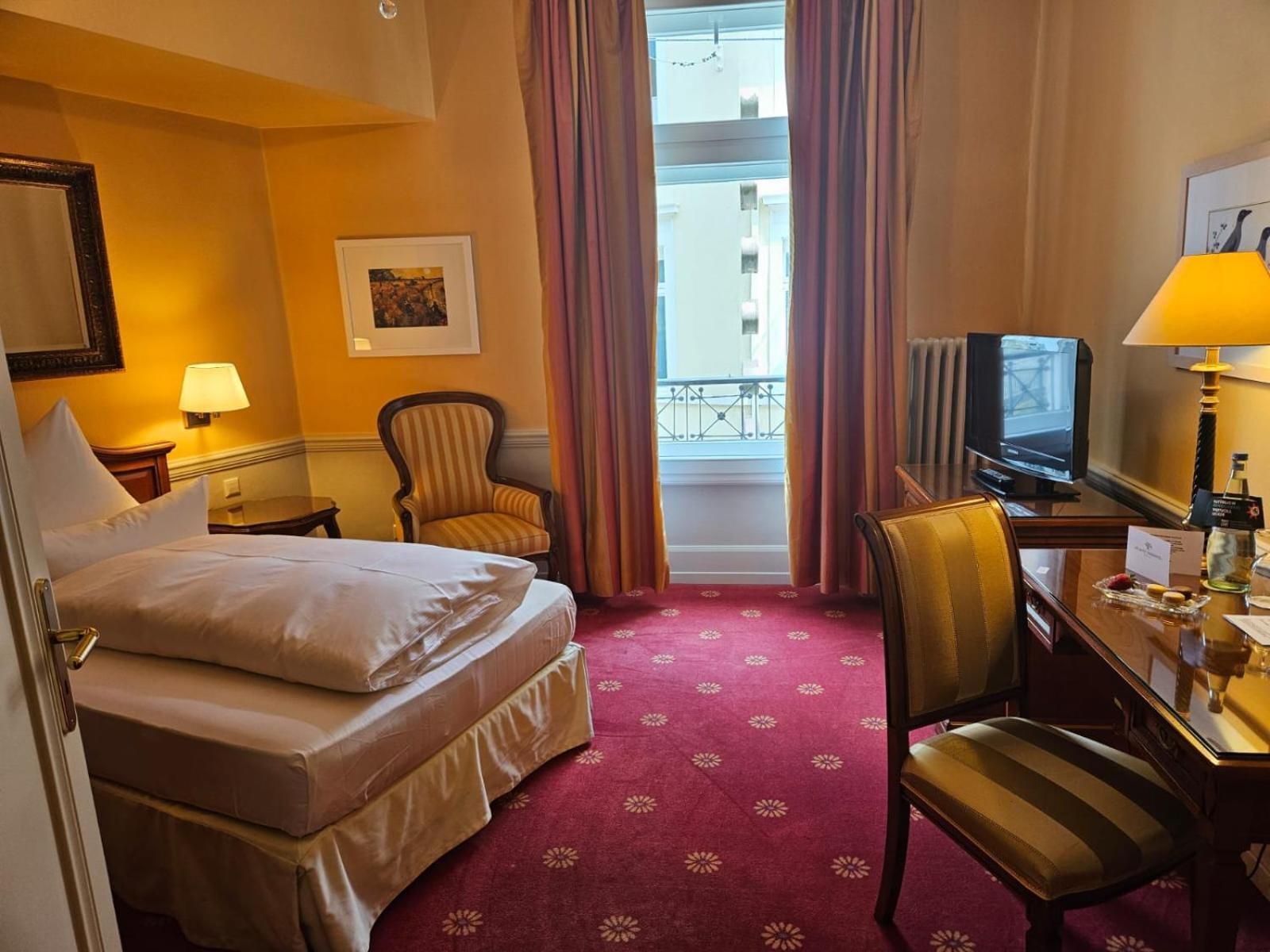 Atlantic Parkhotel Baden-Baden Bagian luar foto