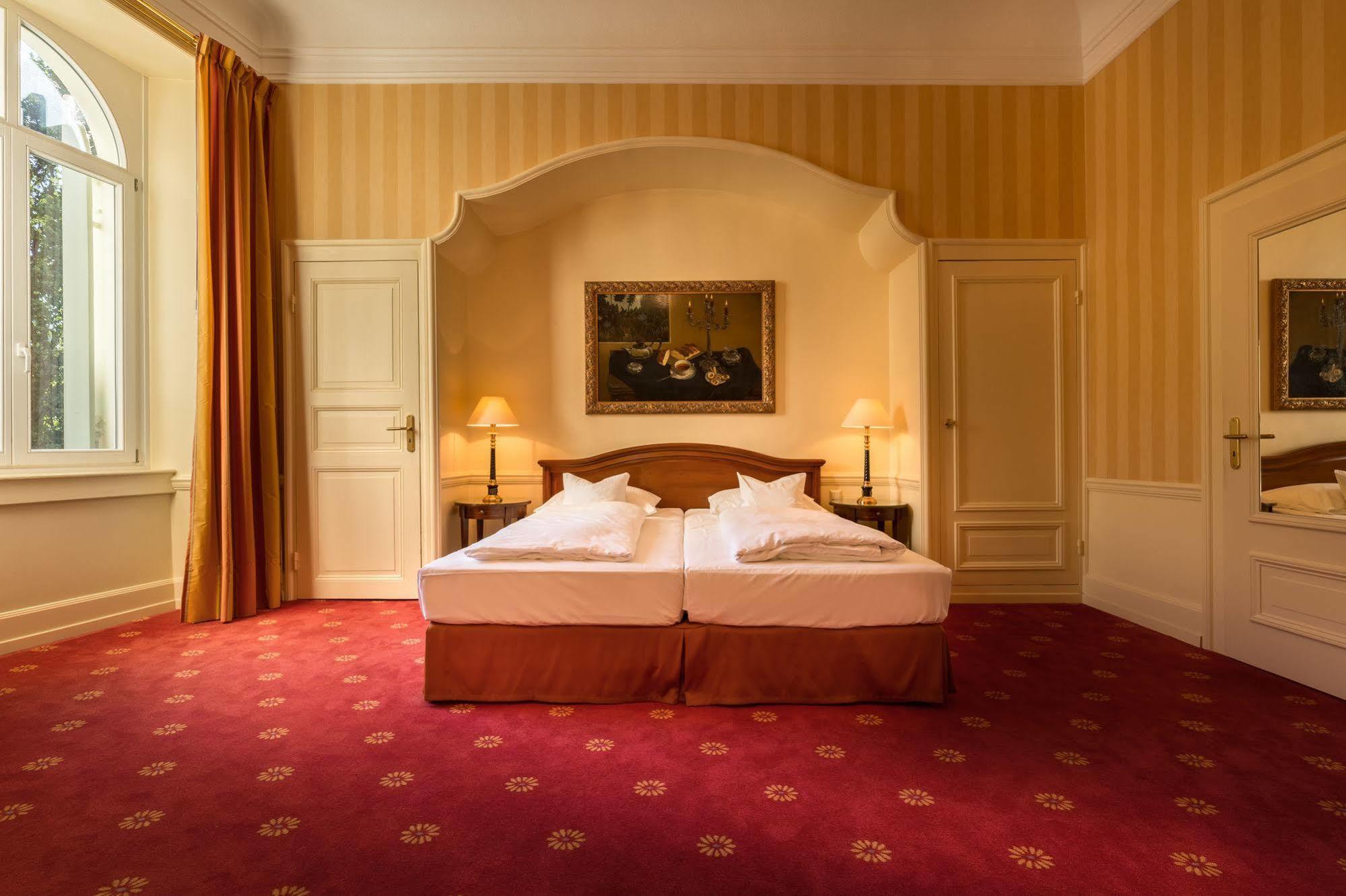 Atlantic Parkhotel Baden-Baden Bagian luar foto